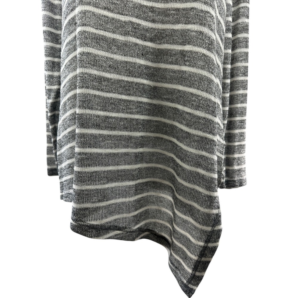 ✨2/$20 NWT Lane Bryant Sheer Metallic Striped Top Silver Shimmer Plus Size 18/20 - Picture 15 of 16